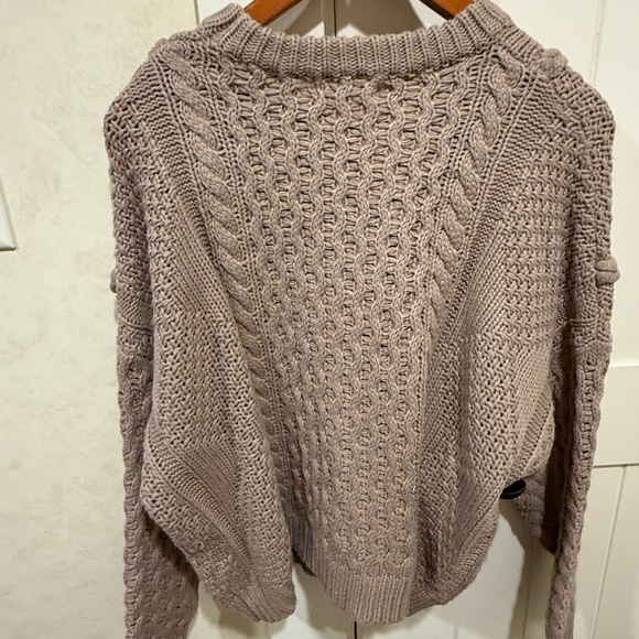 Altar’d State Taupe Cable Knit Sweater – Women’s Small – EUC - Picture 8 of 8